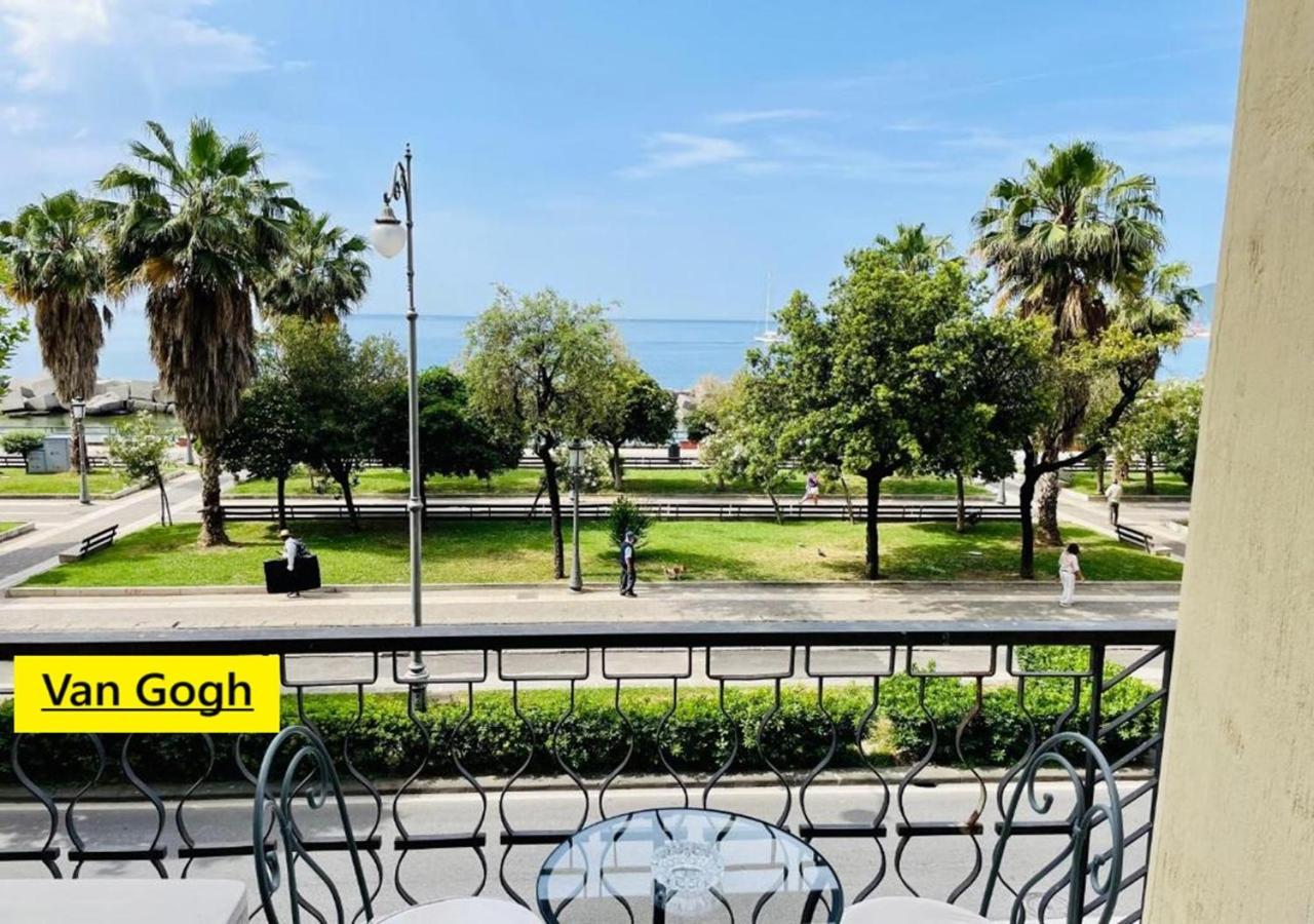 Rarityart Guesthouse Salerno Exteriör bild